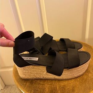 Steve Madden Black and Tan Platform Sandals